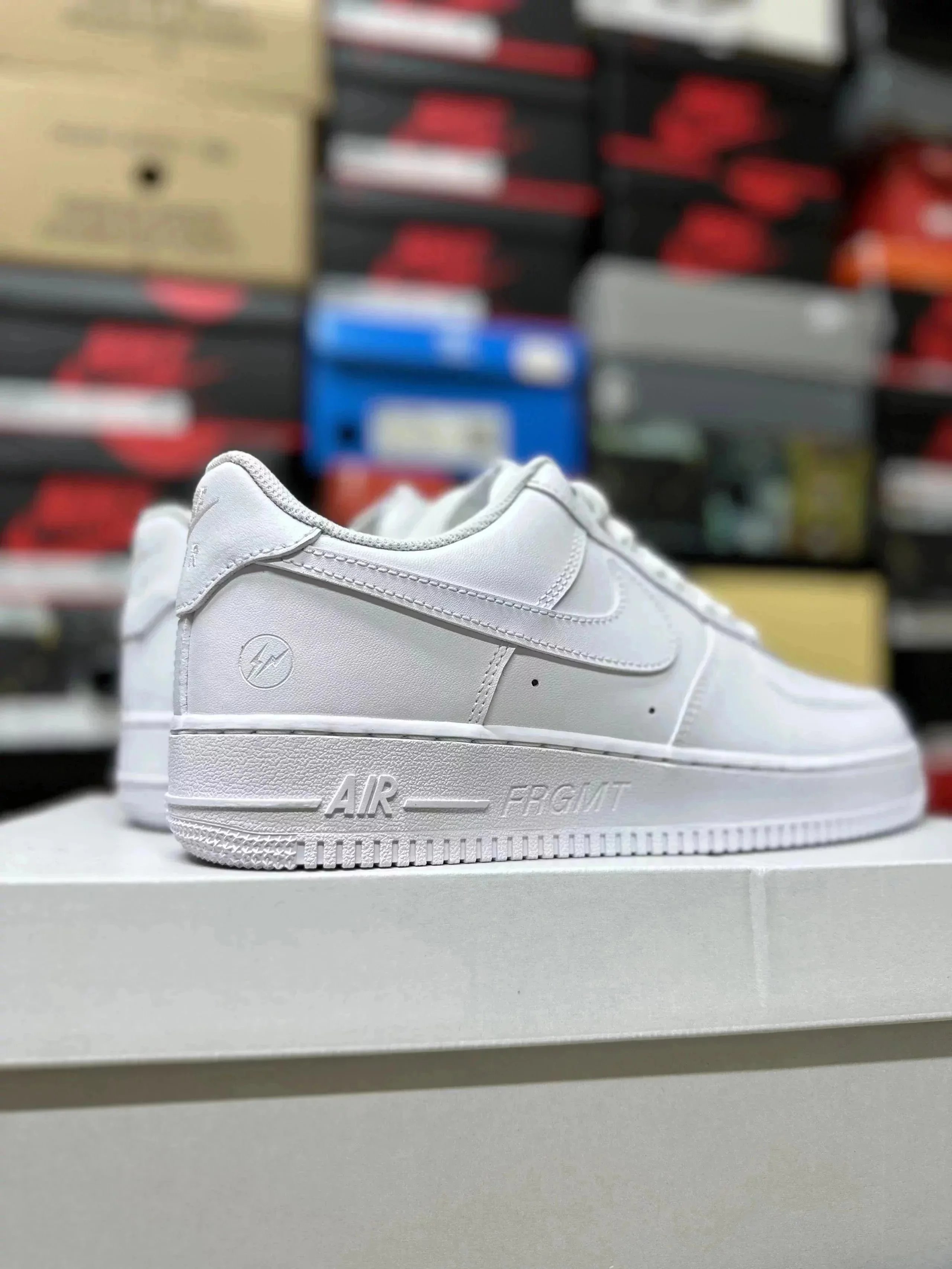 10-Lightning