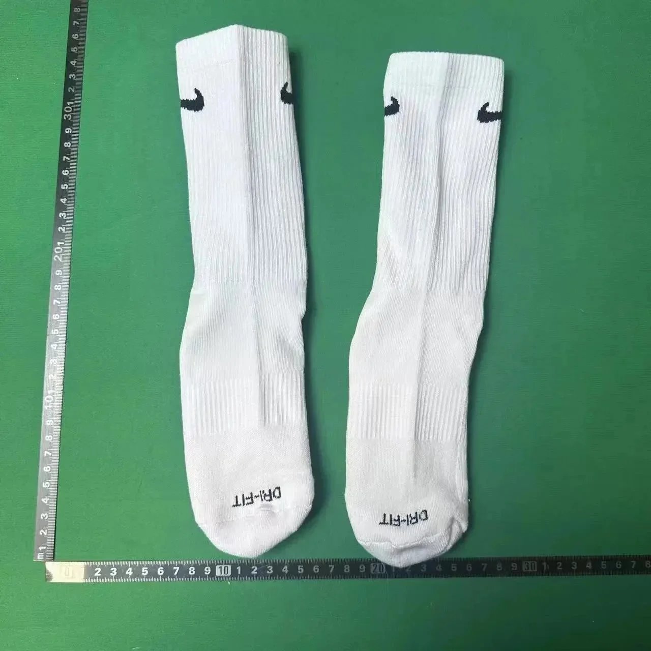 白色1双White 1 pair