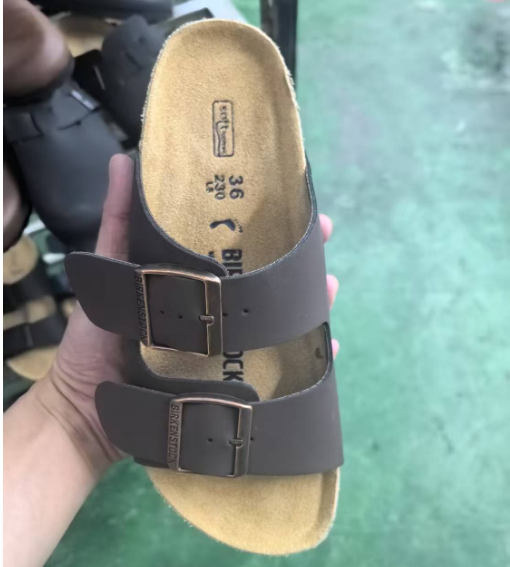 棕色/超纤贴皮