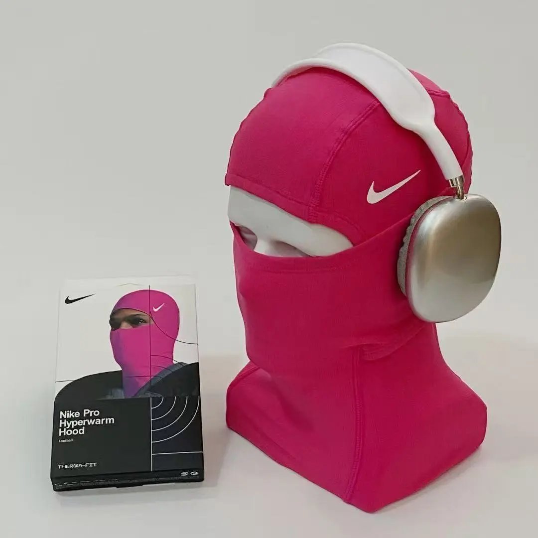 Nike 红色面罩