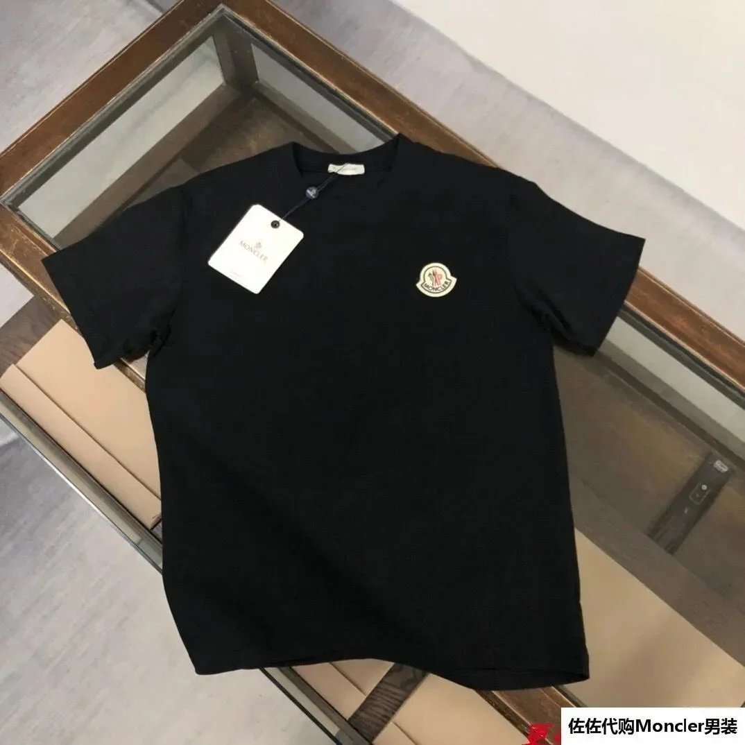 黑色，，