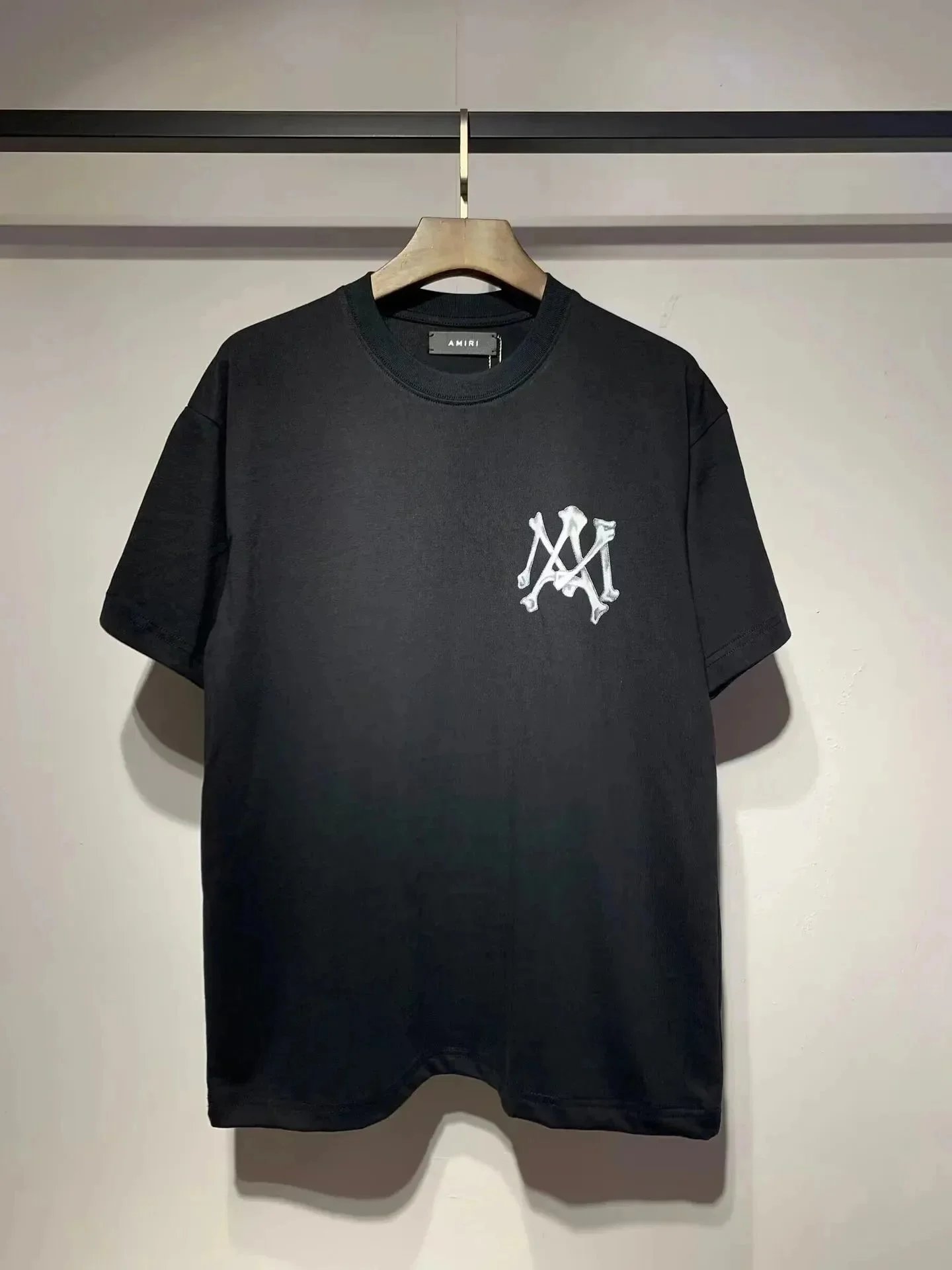 665黑色