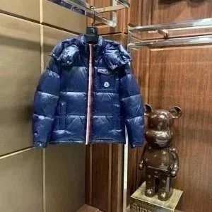 10藏蓝色