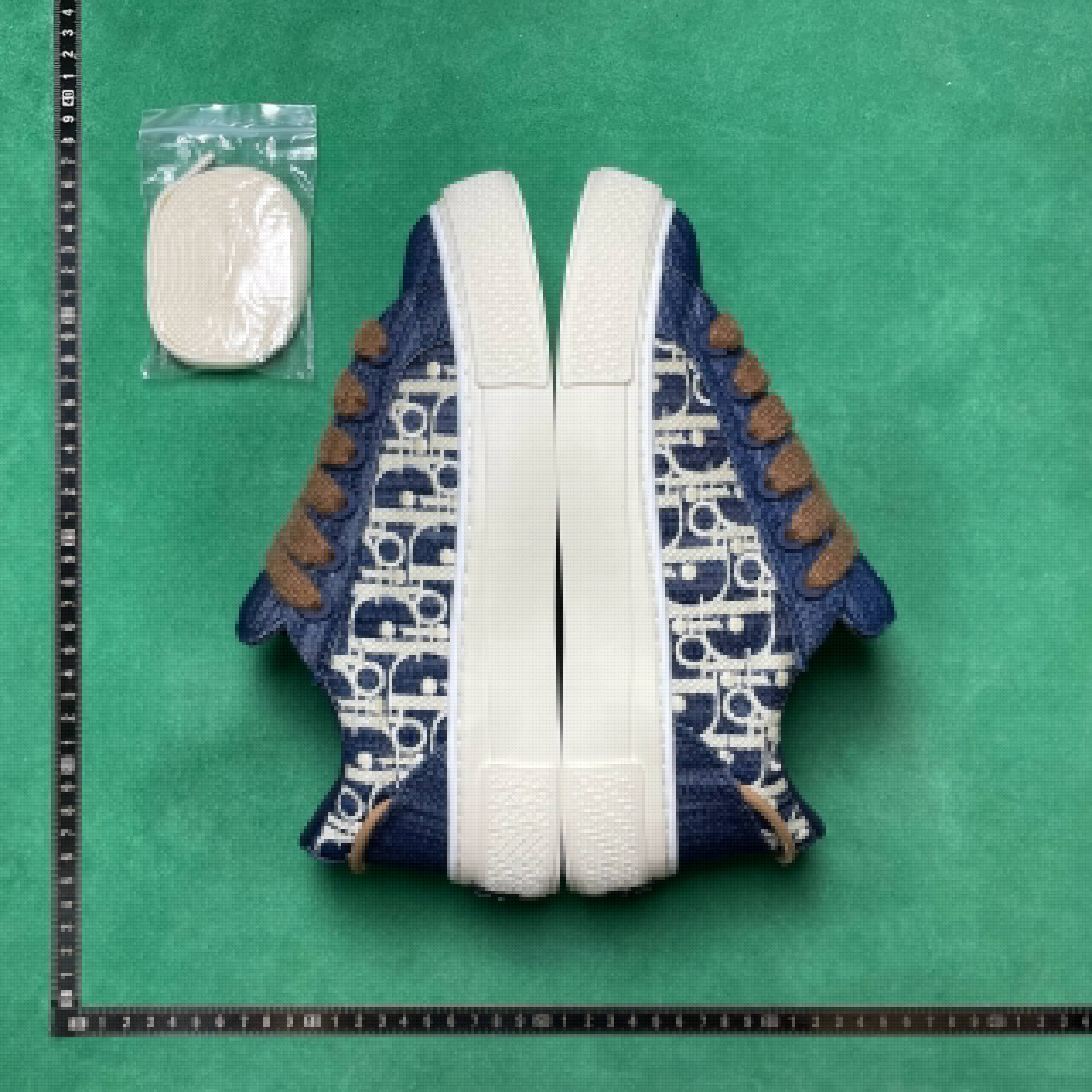 3号蓝棕H577