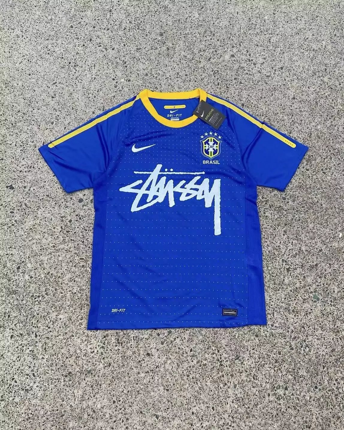 21 (Customized model, non-refundable)