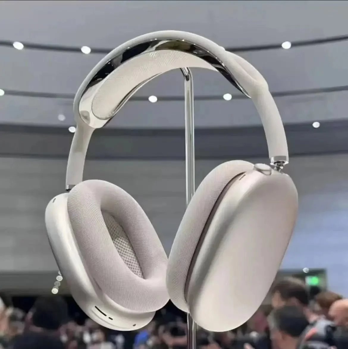 Airpods max gen 2 usb-c ANC 星光色