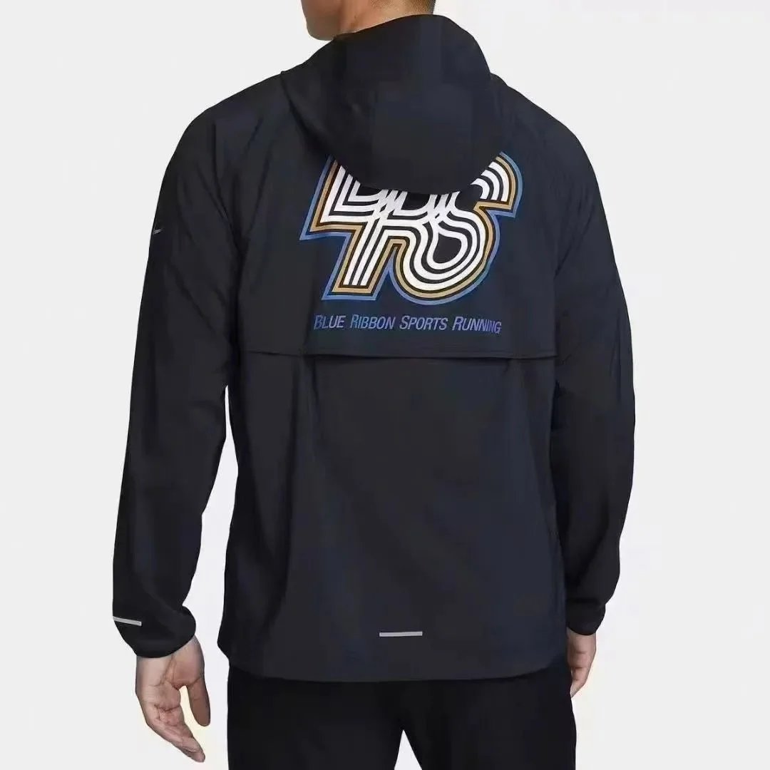 Nike上衣