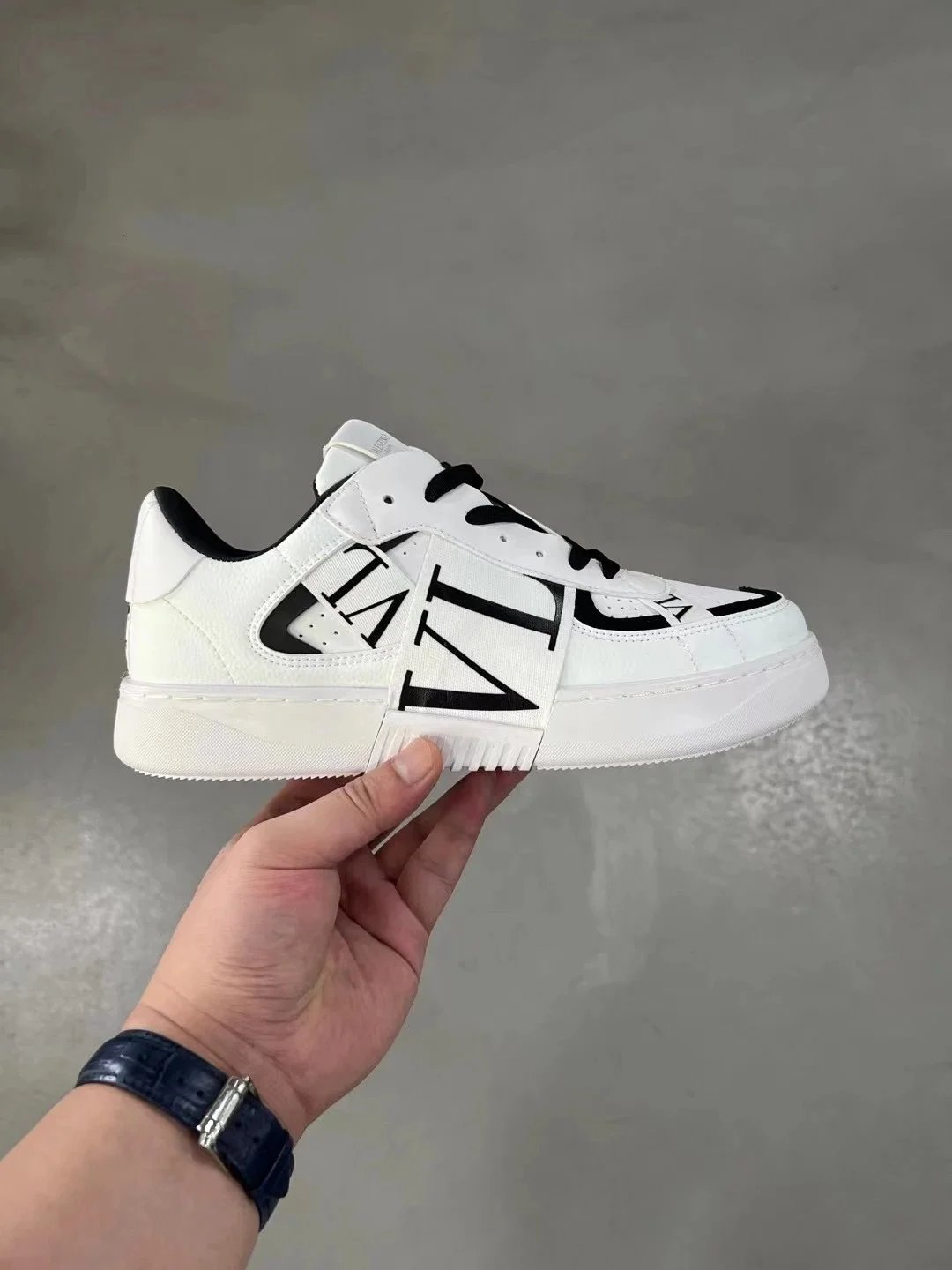 33*Top quality