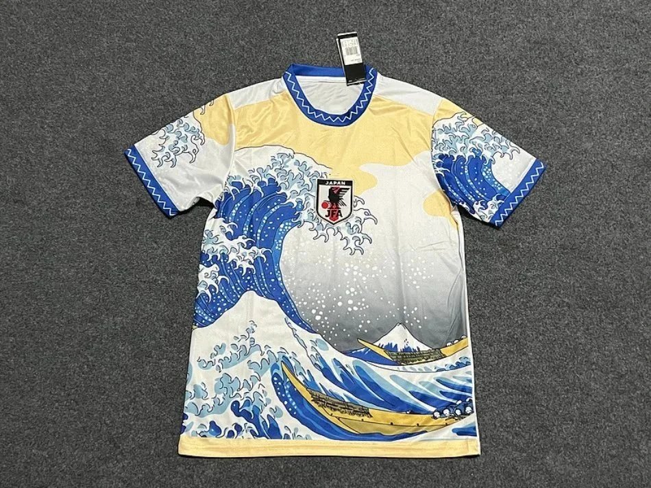 日本海浪版