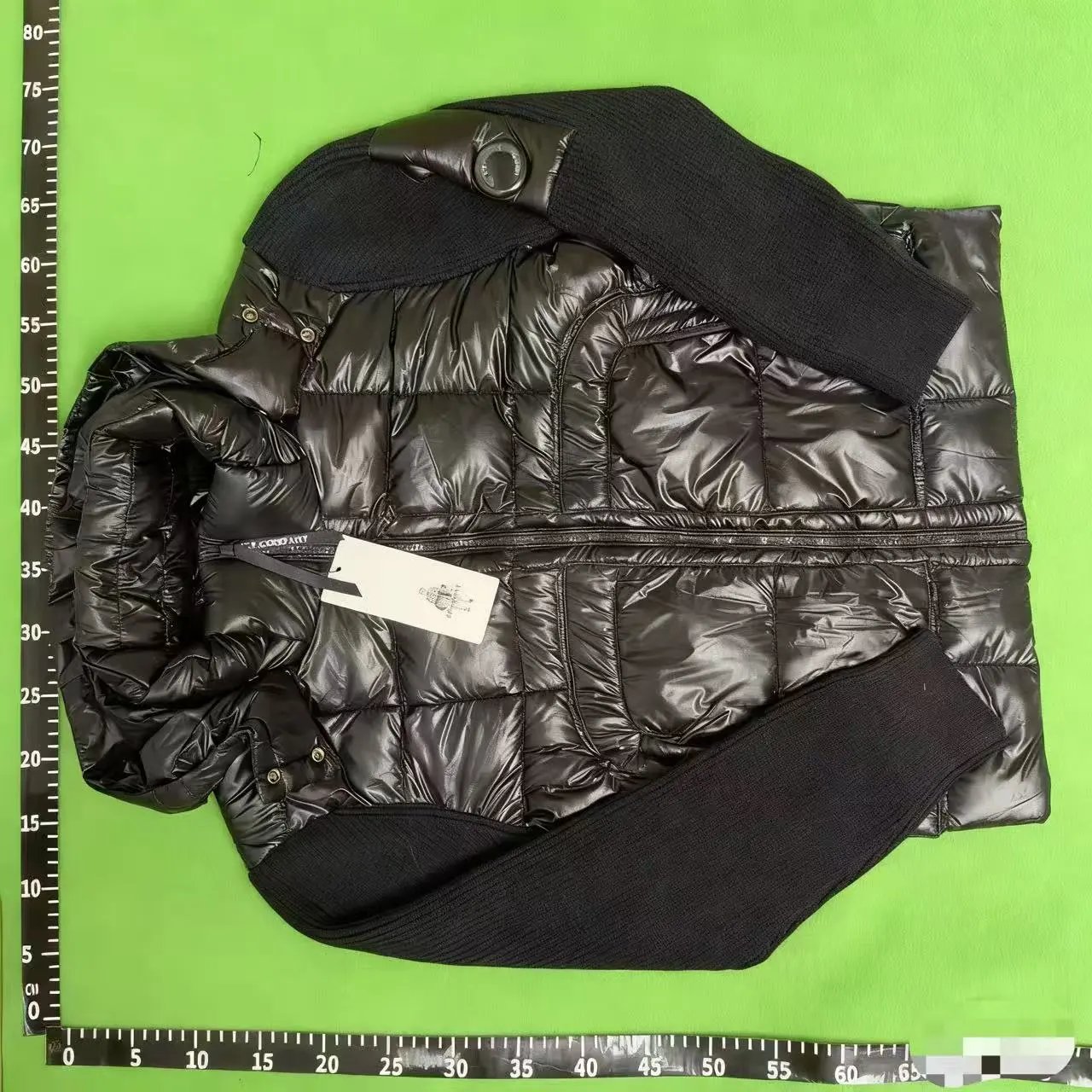 羽绒服（91%-95%白鸭绒）黑色