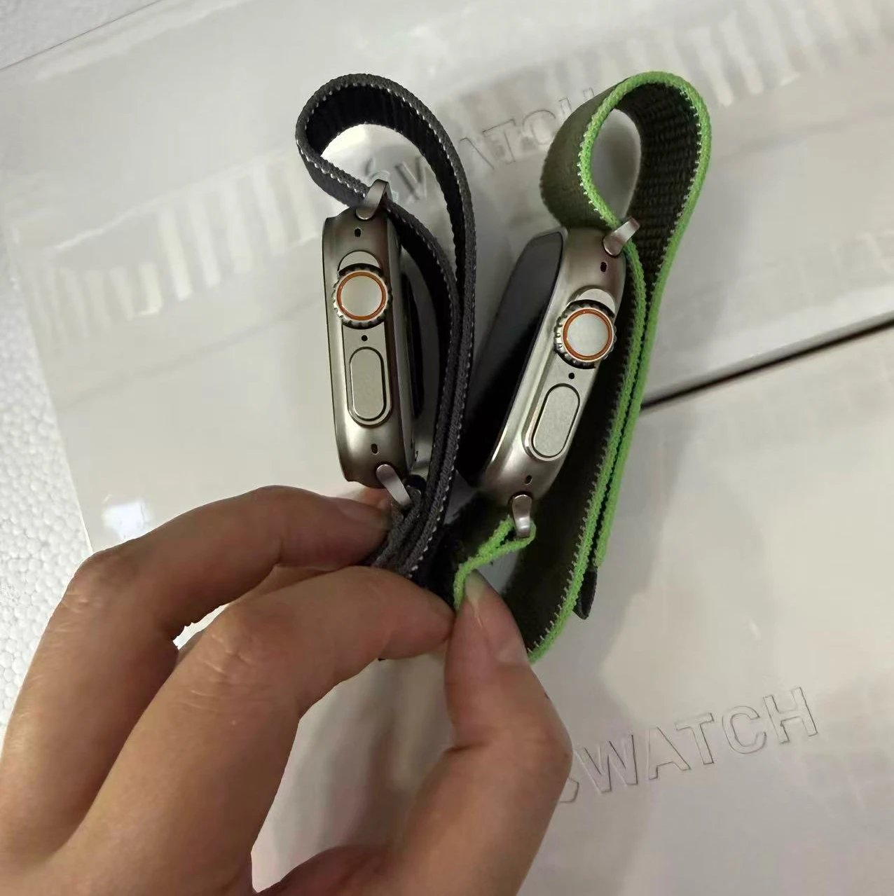 Ultra3 gold (green strap)