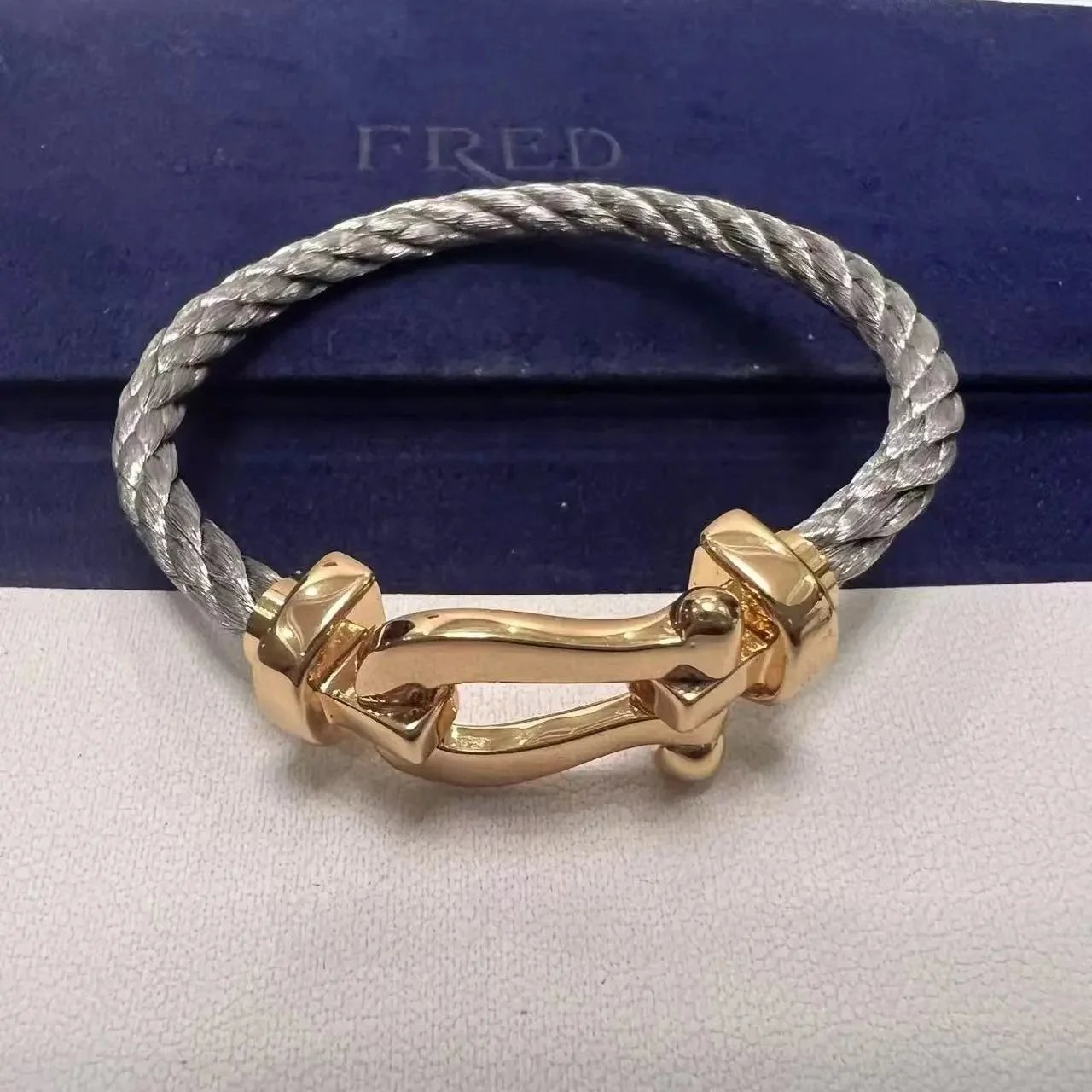 TOP Quality 银钢绳无钻玫瑰金马蹄扣