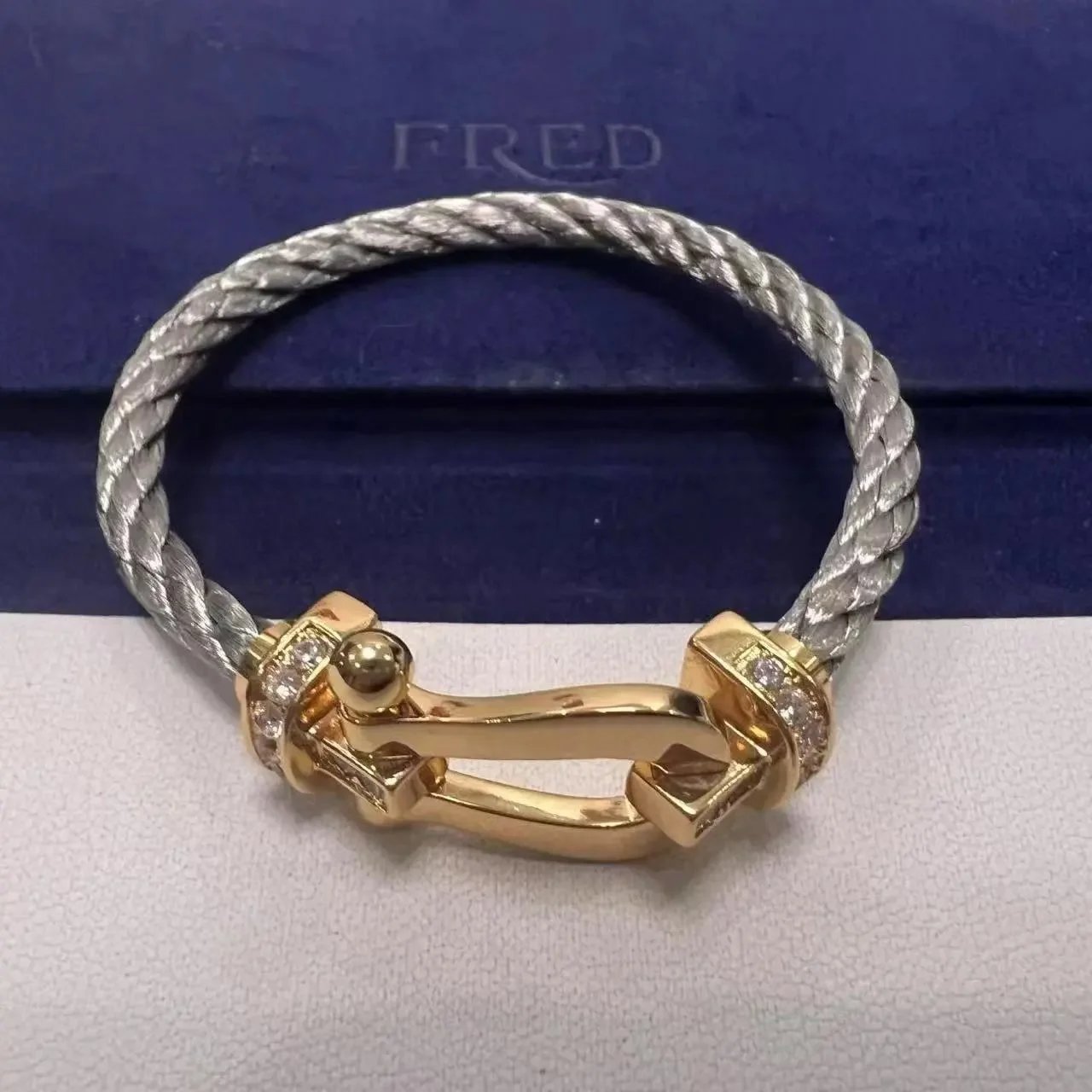 TOP Quality 银钢绳半钻玫瑰金马蹄扣