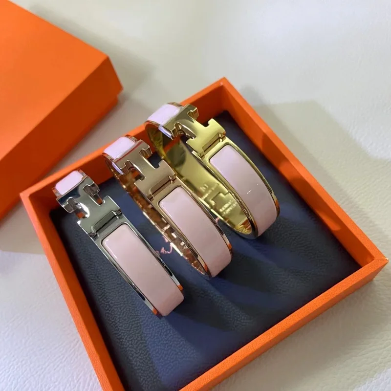 Hermès-浅粉