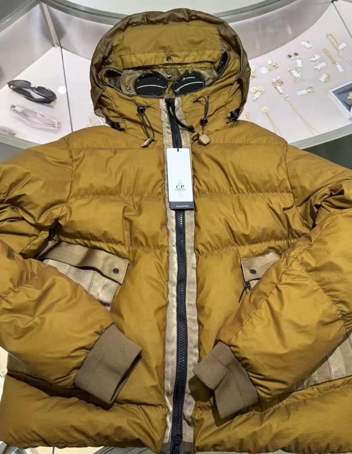 针织拼接羽绒服（90%白鸭绒）-黄色