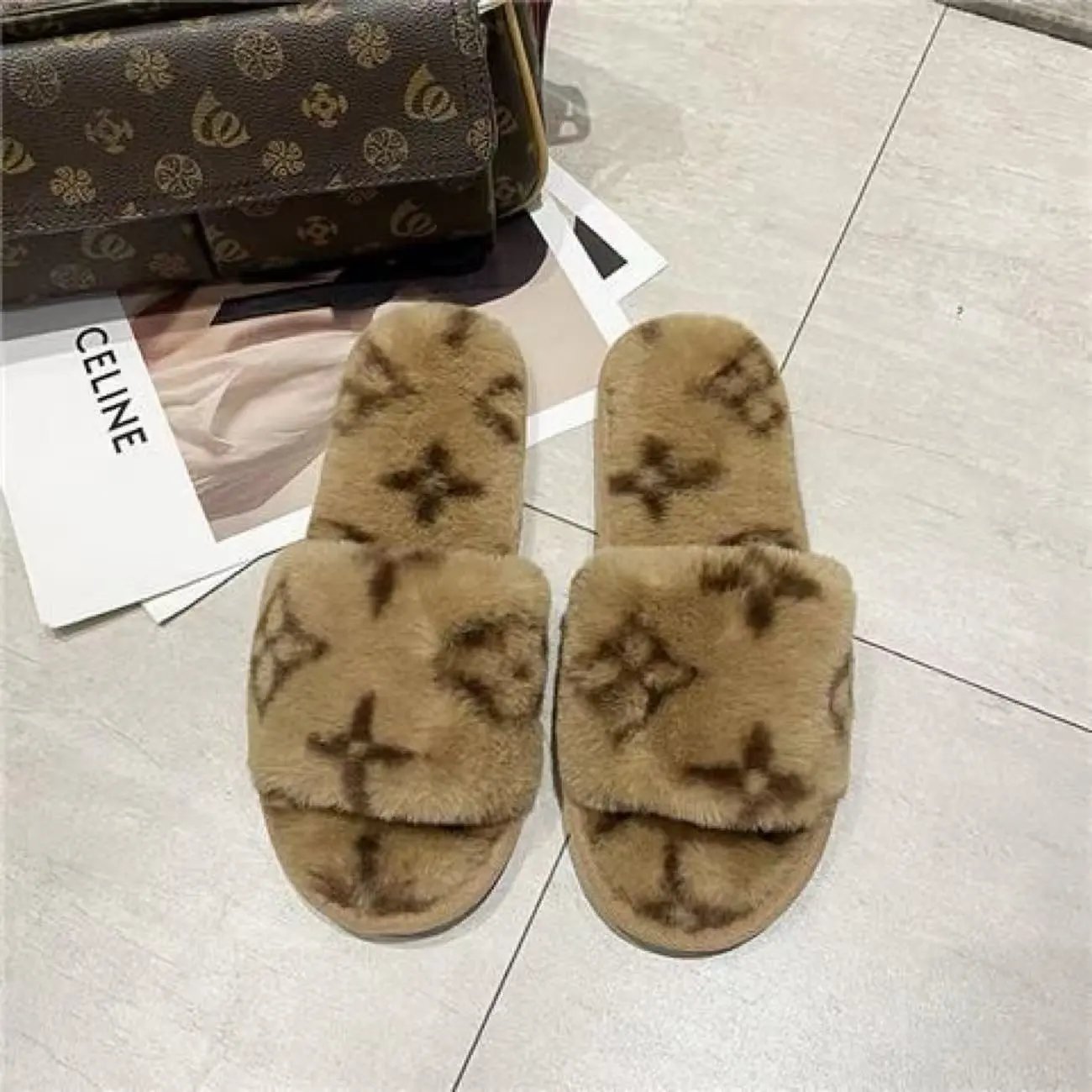 2咖啡色
