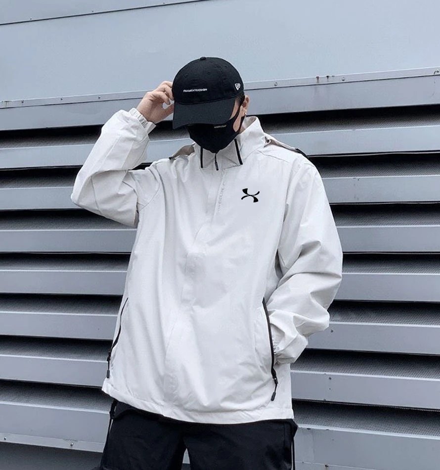 白色