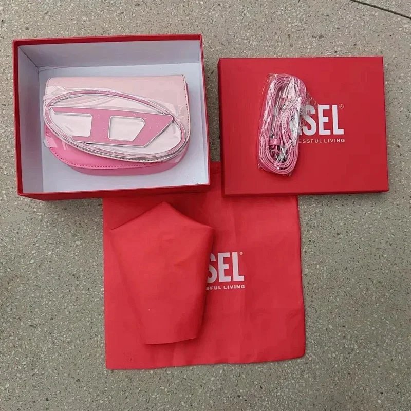 Diesel 粉色
