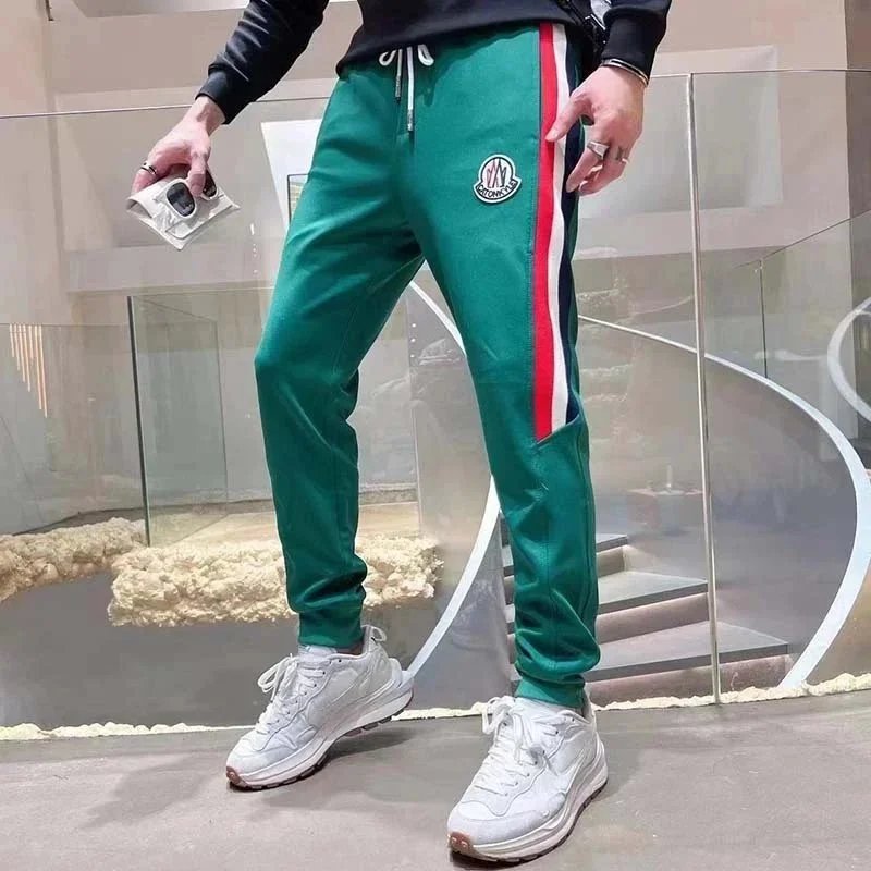 绿色