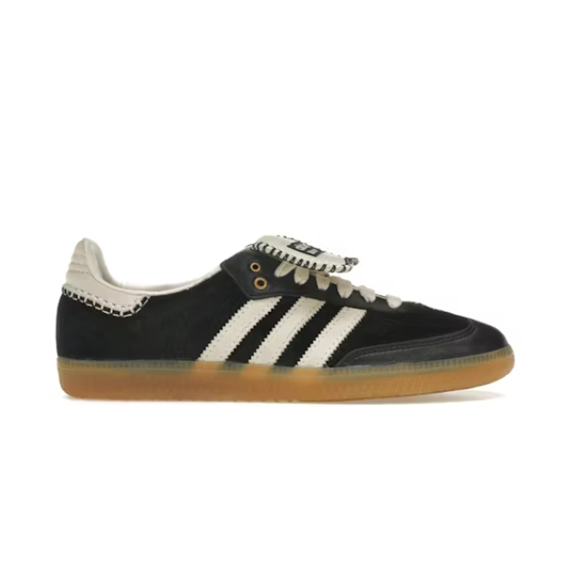 Wales Bonner Core Black  IE0580