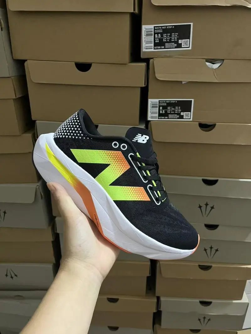 黑白绿