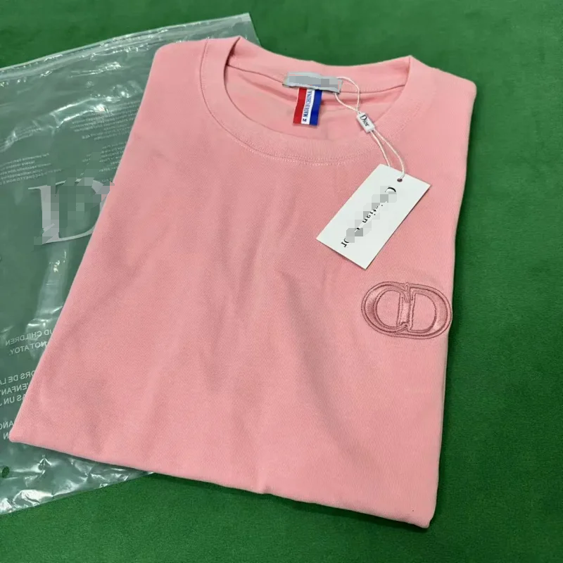 粉色