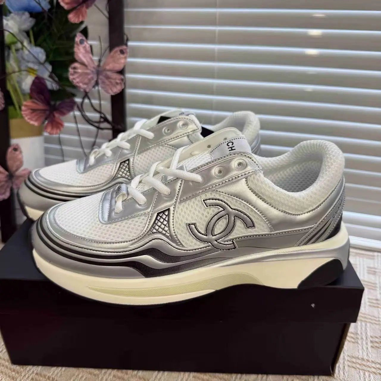 Chanel-银色