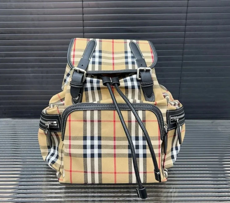 Top Quality backpack 10