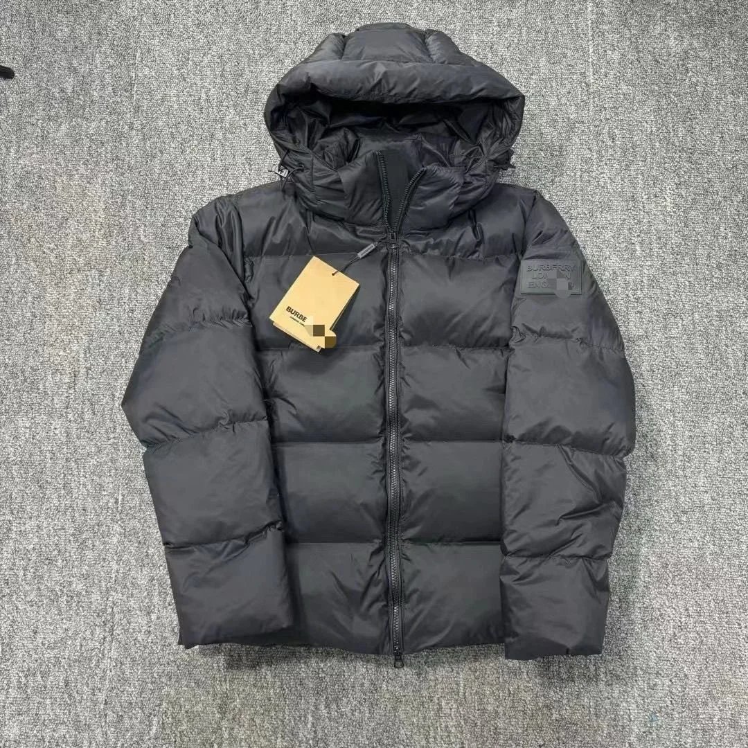 Burberry jacket 纯黑色