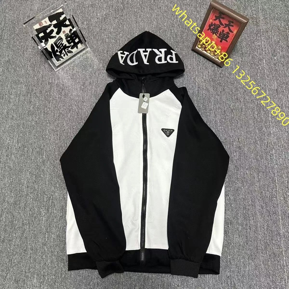Prada24