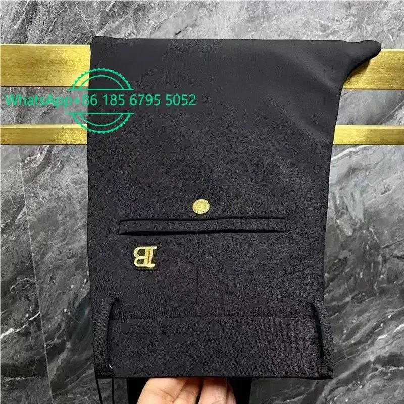 02Burberry