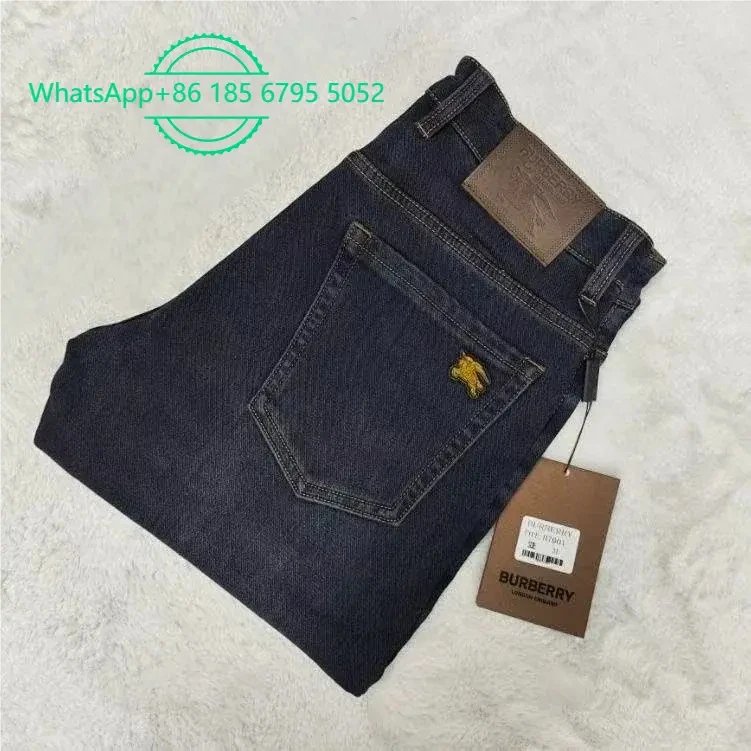 09Burberry