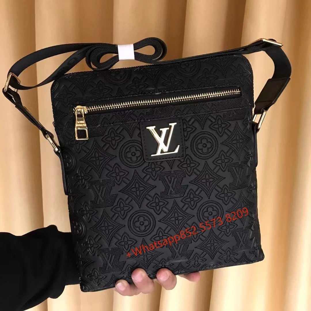 LV 01