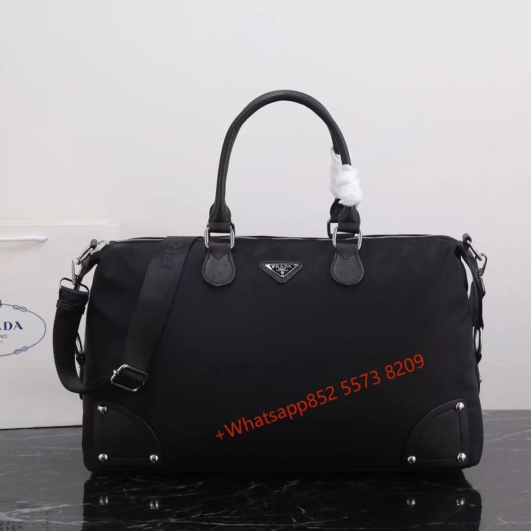 Prada 01