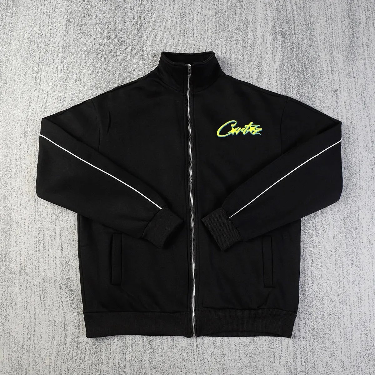 黄色印花外套