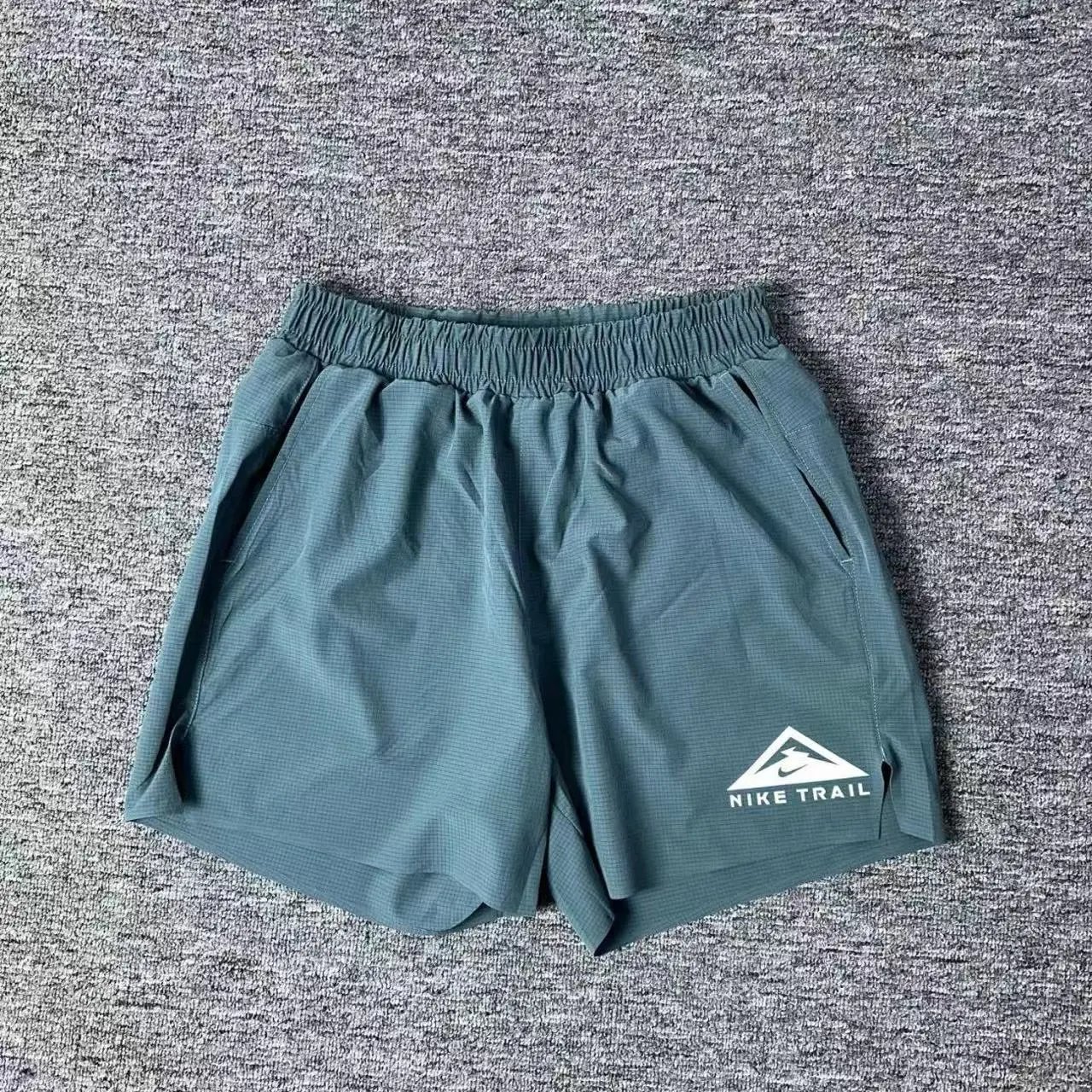 短裤-墨绿色