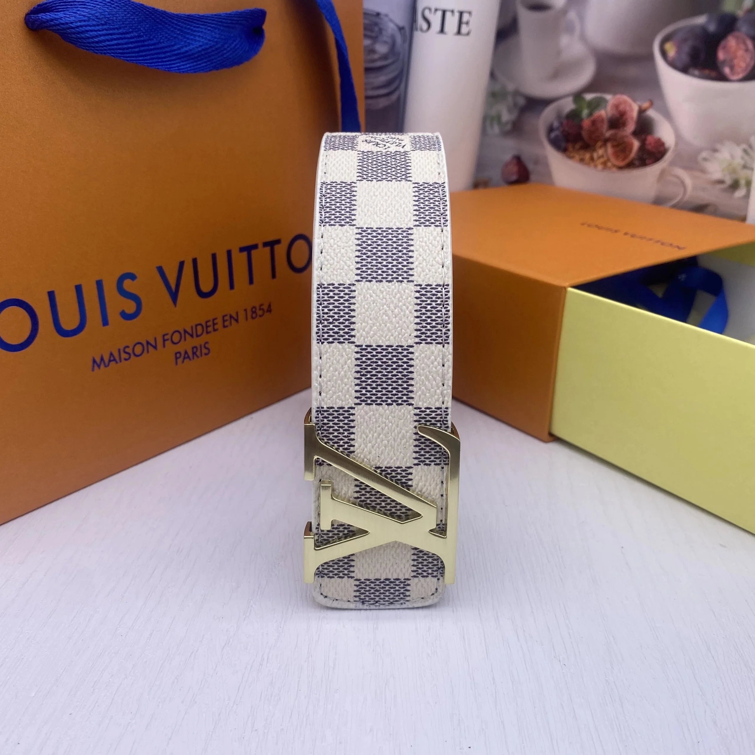 LV 26