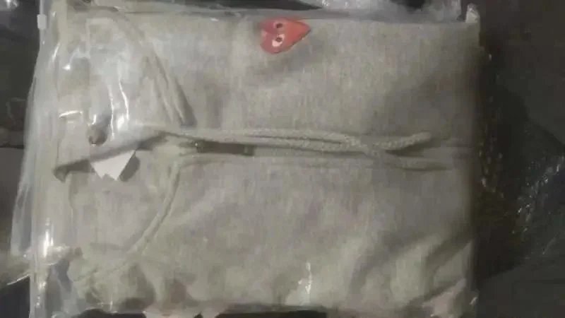 前小红心毛圈开衫灰色