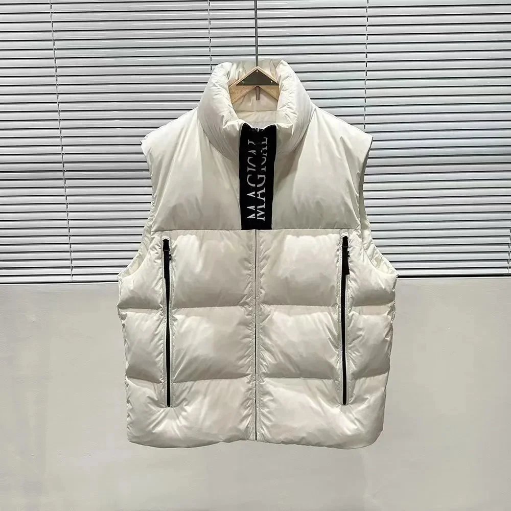M刺绣白色