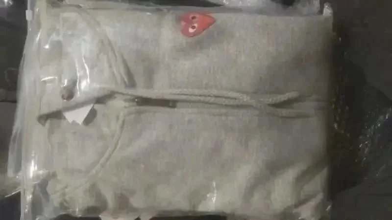 前小红心毛圈开衫灰色
