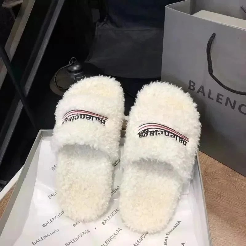 白色