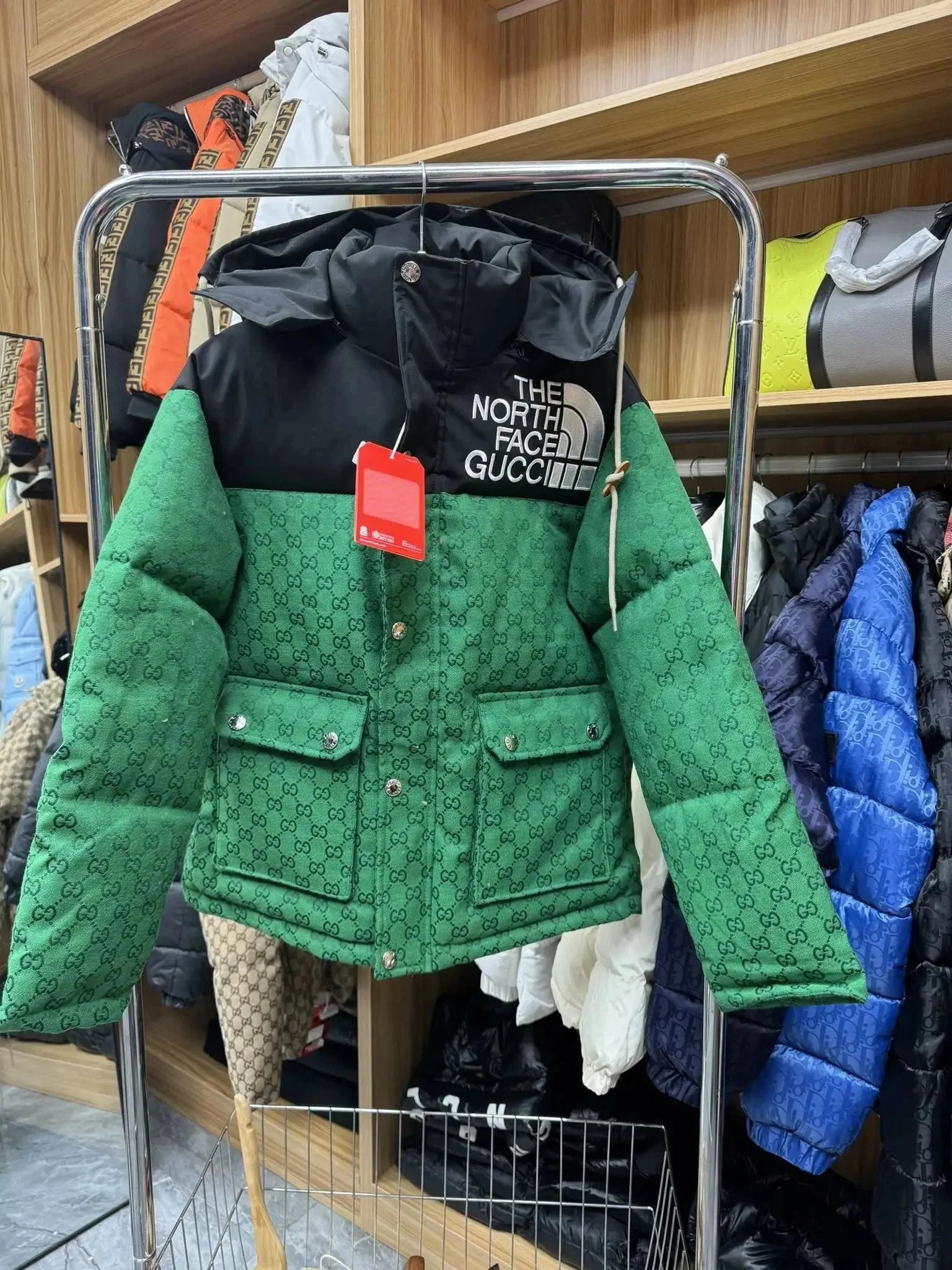 16绿色