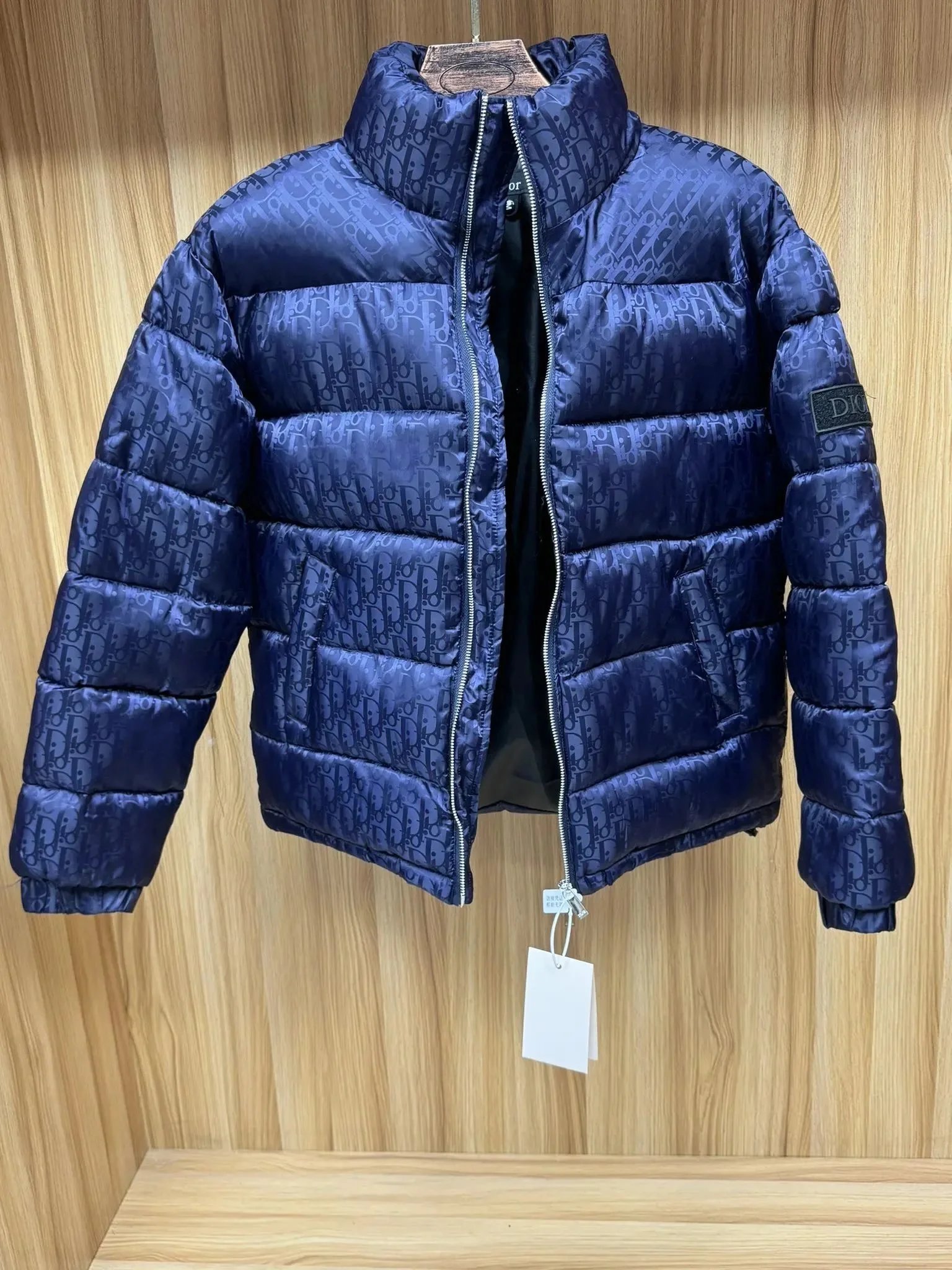 28藏青