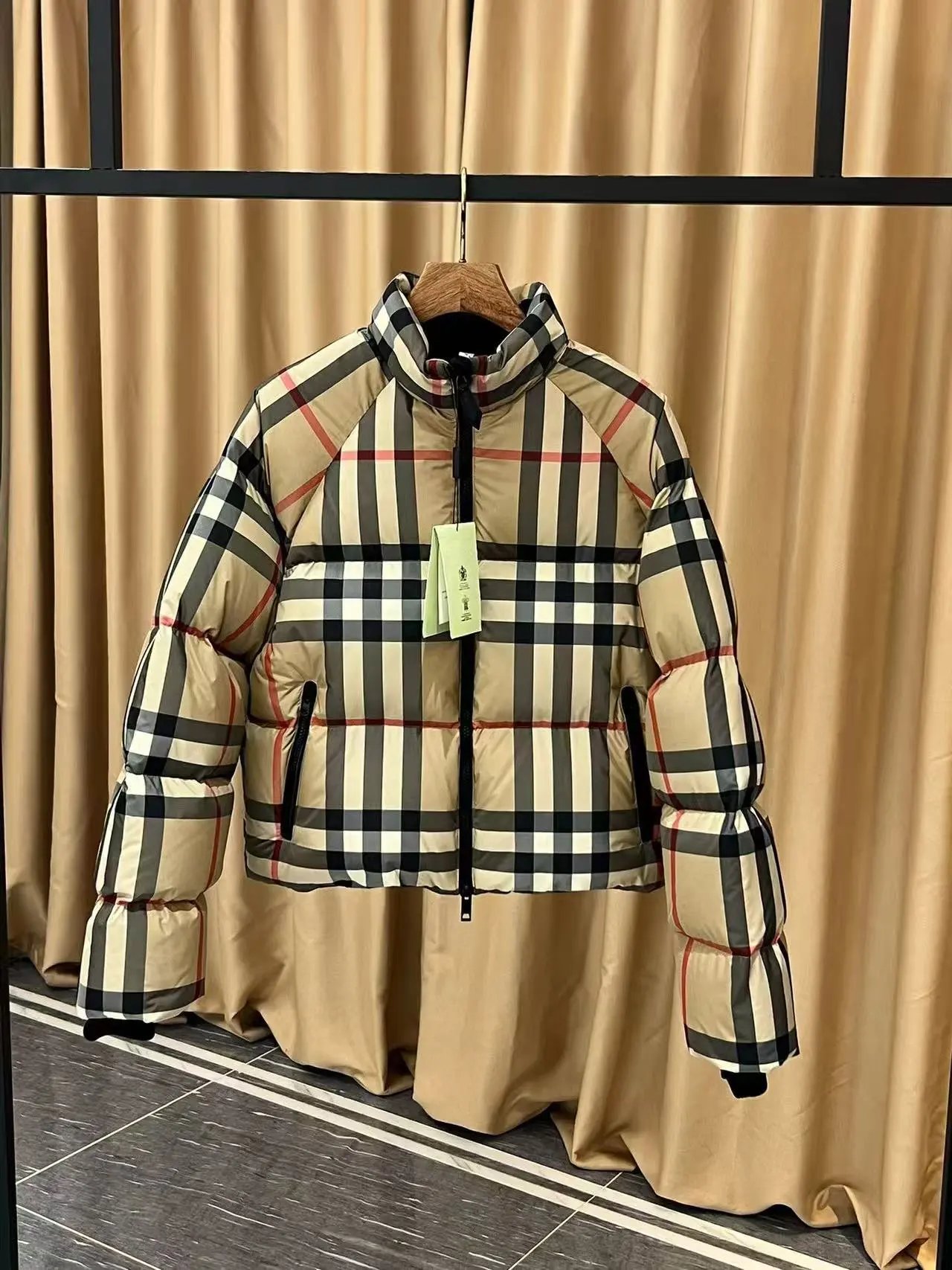 13 (down jacket)