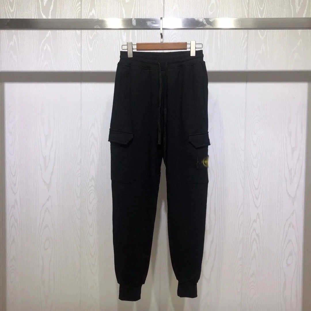 Black trousers, style B