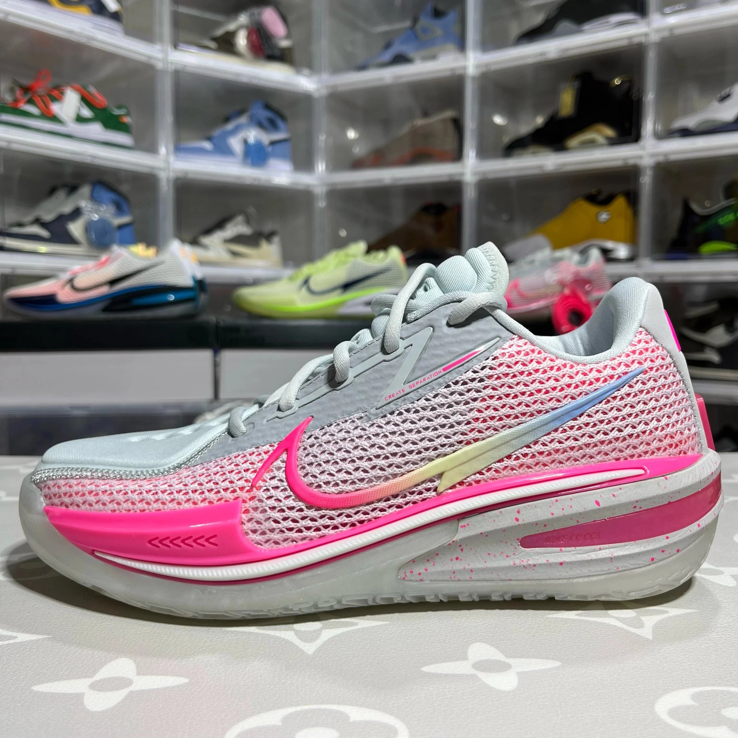 GT Breast Cancer Gray-Pink 008