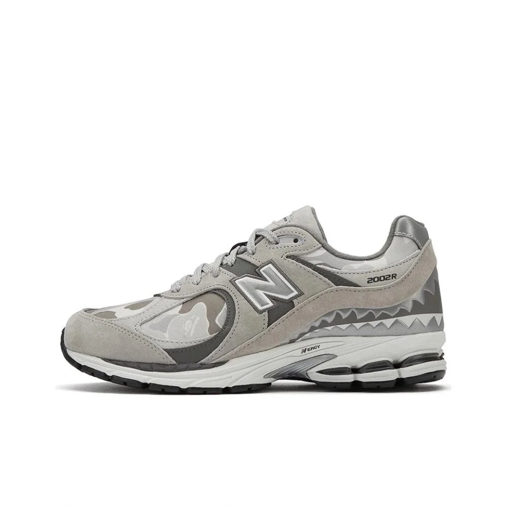 13 Camouflage/Gray