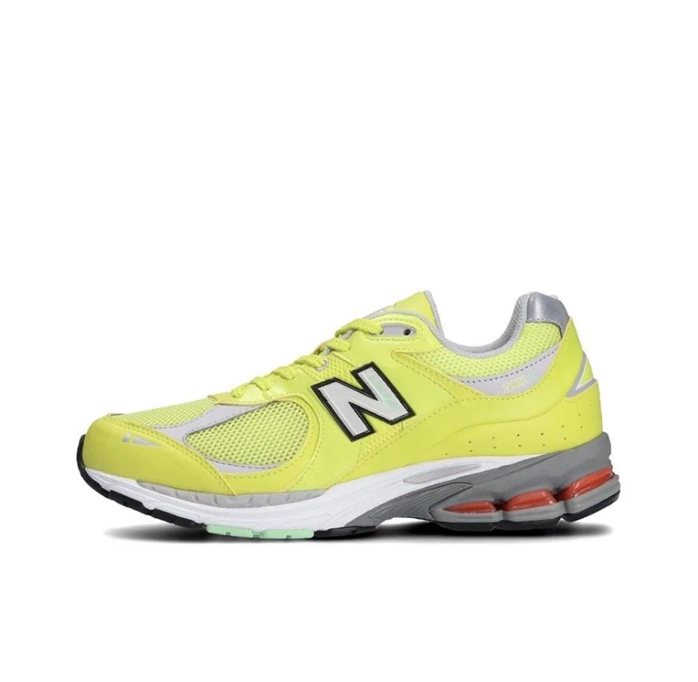 15 Lemon Yellow