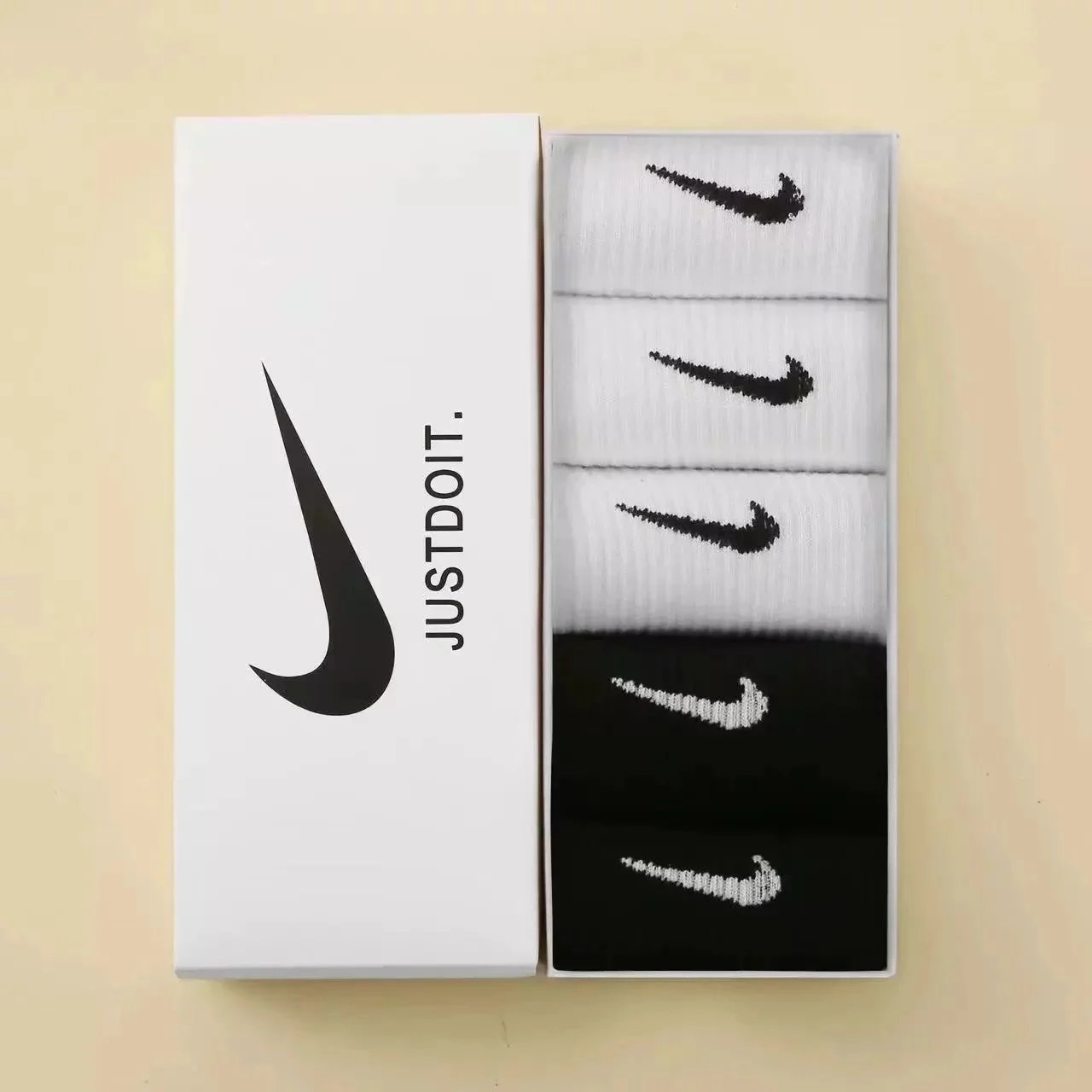 3 white, 2 black