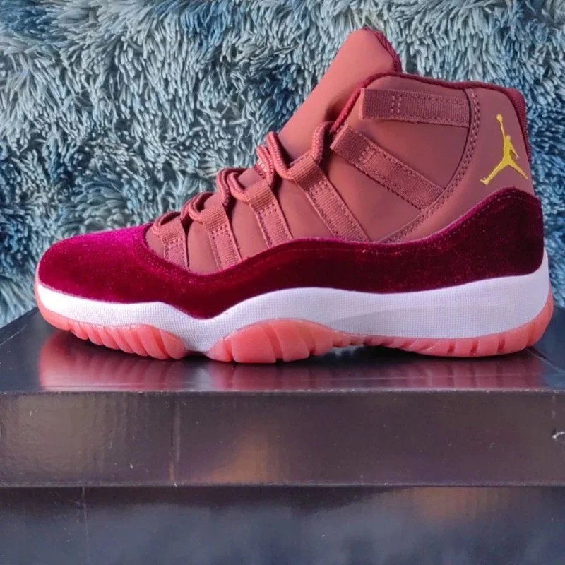 aj 11-Red velvet